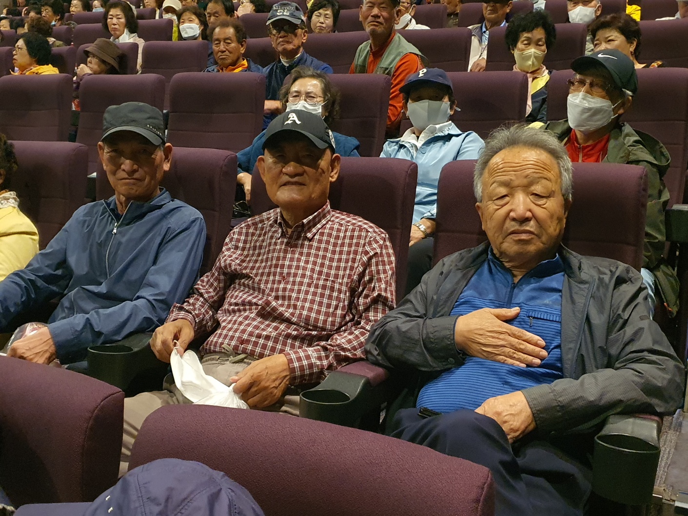 KakaoTalk_20231006_175759374_04.jpg
