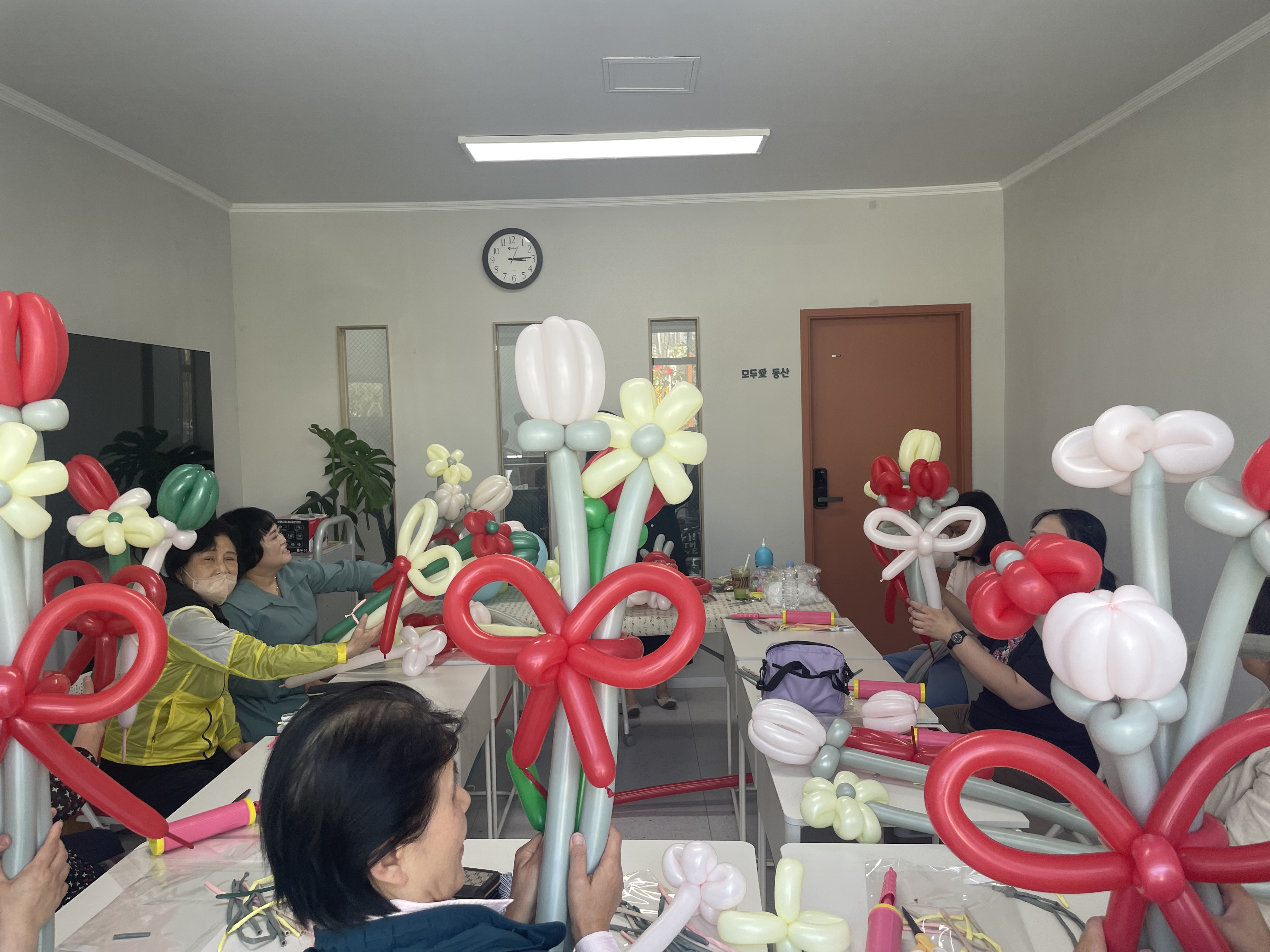 KakaoTalk_20250430_165833462_02.jpg