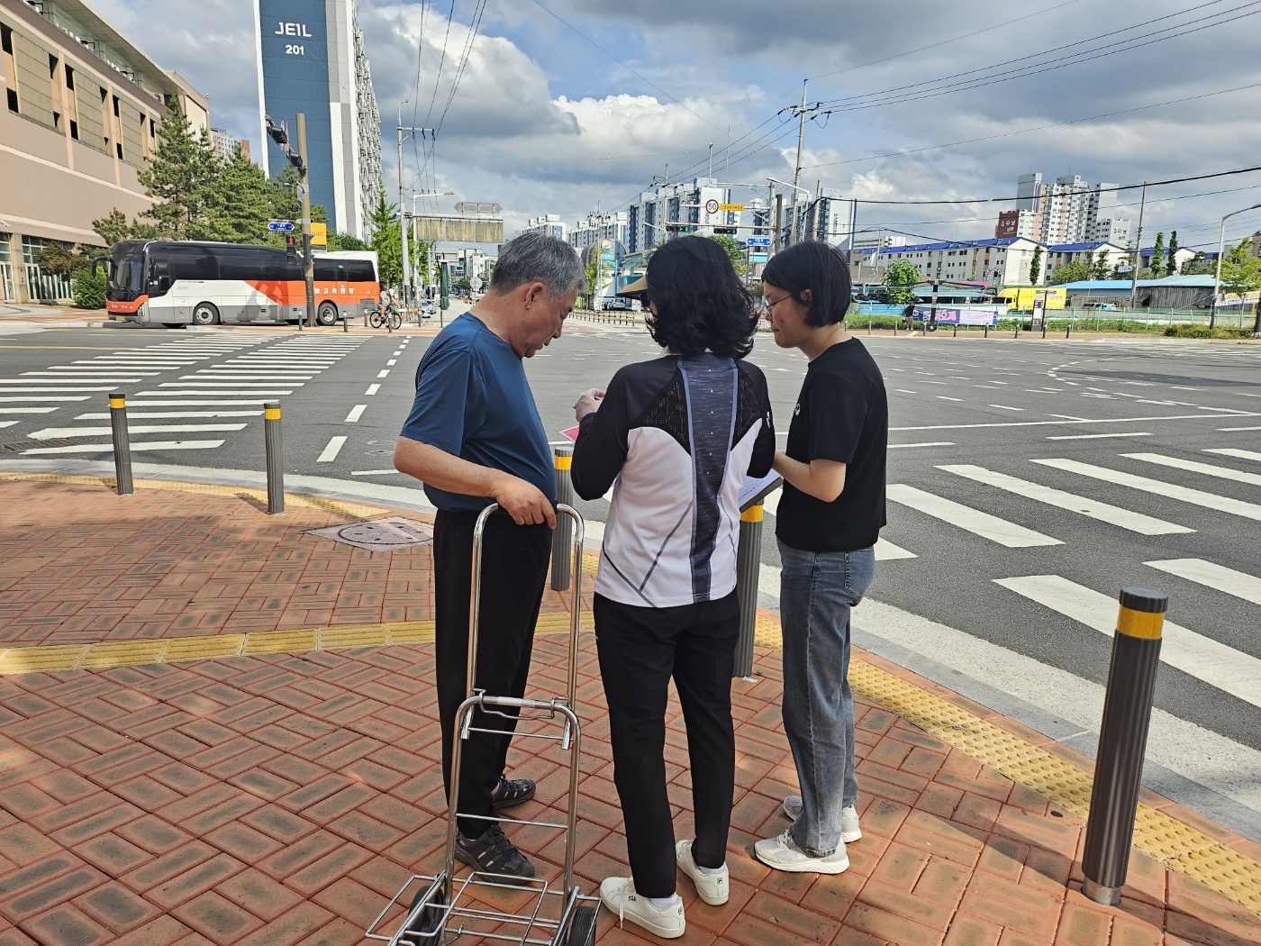 KakaoTalk_20250619_174457604_08.jpg
